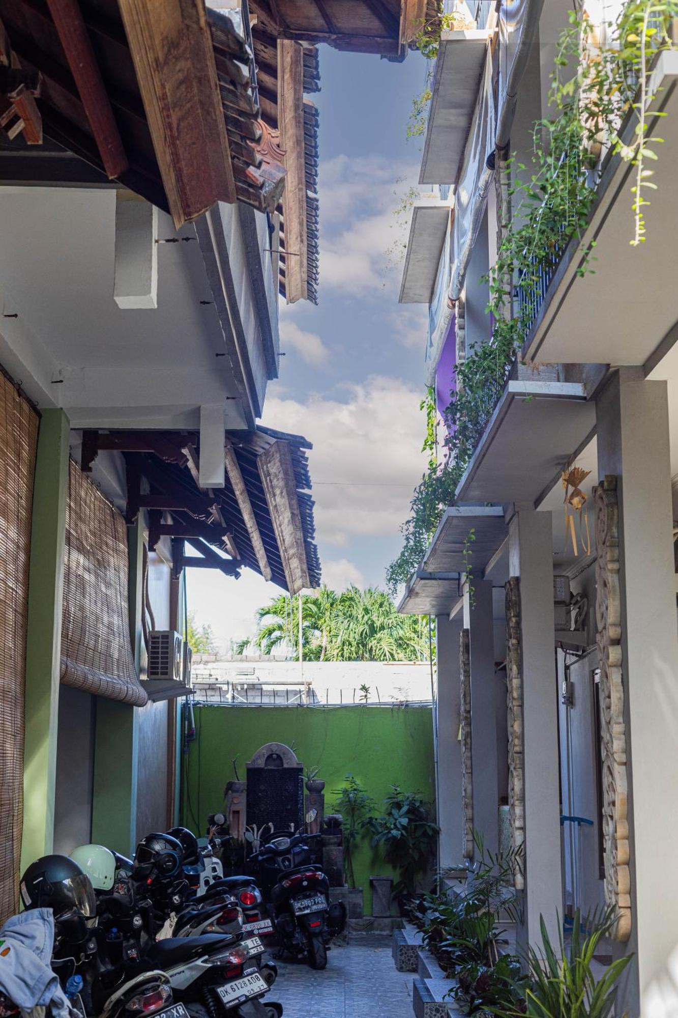 Bali Dd Homestay Seminyak מראה חיצוני תמונה